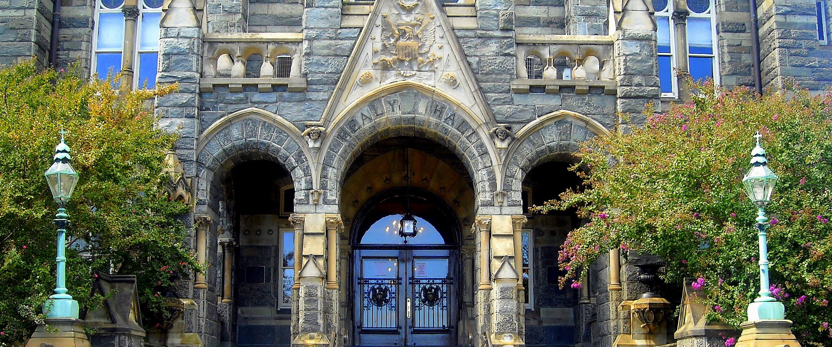 Entrance to Healy Hall